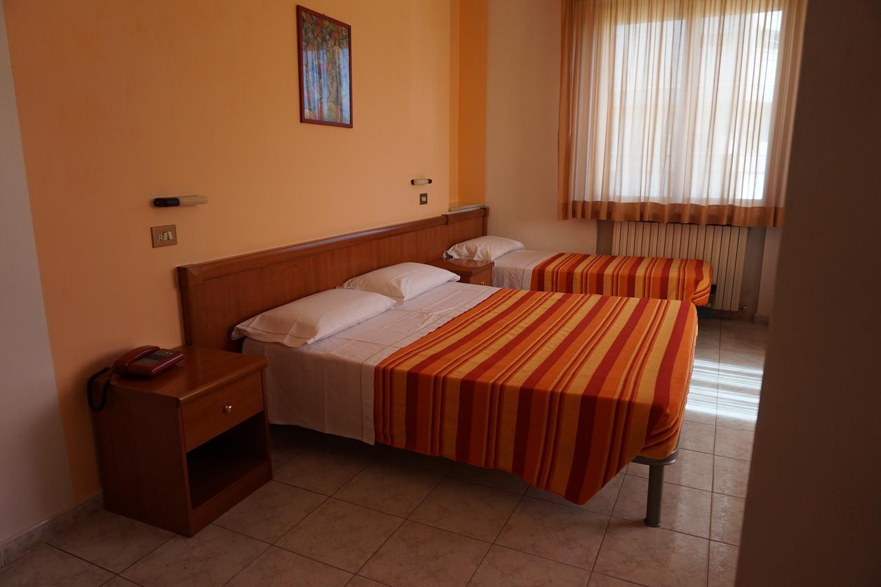 פסארו Hotel San Marco מראה חיצוני תמונה